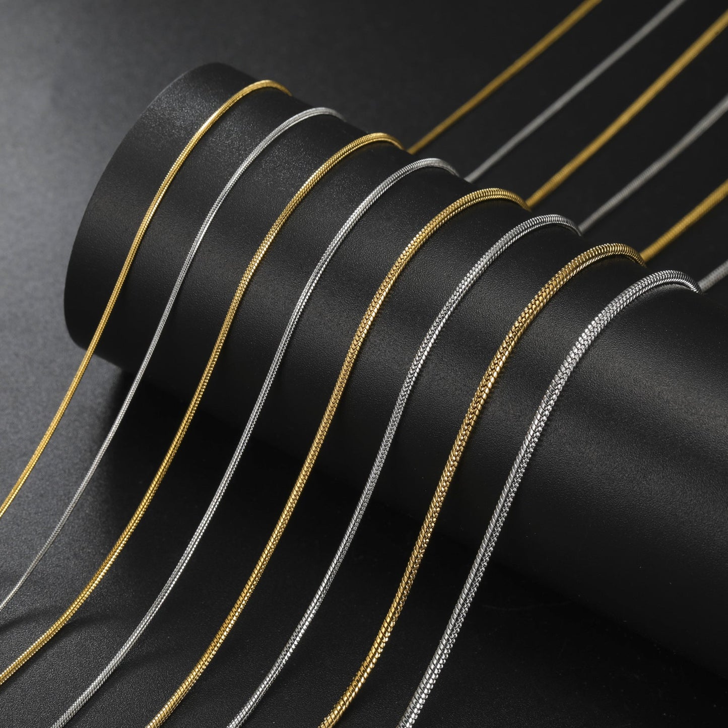 1.2mm Snake Bone Chain Necklace, Korean Style, Couple's Collarbone - U&MORE