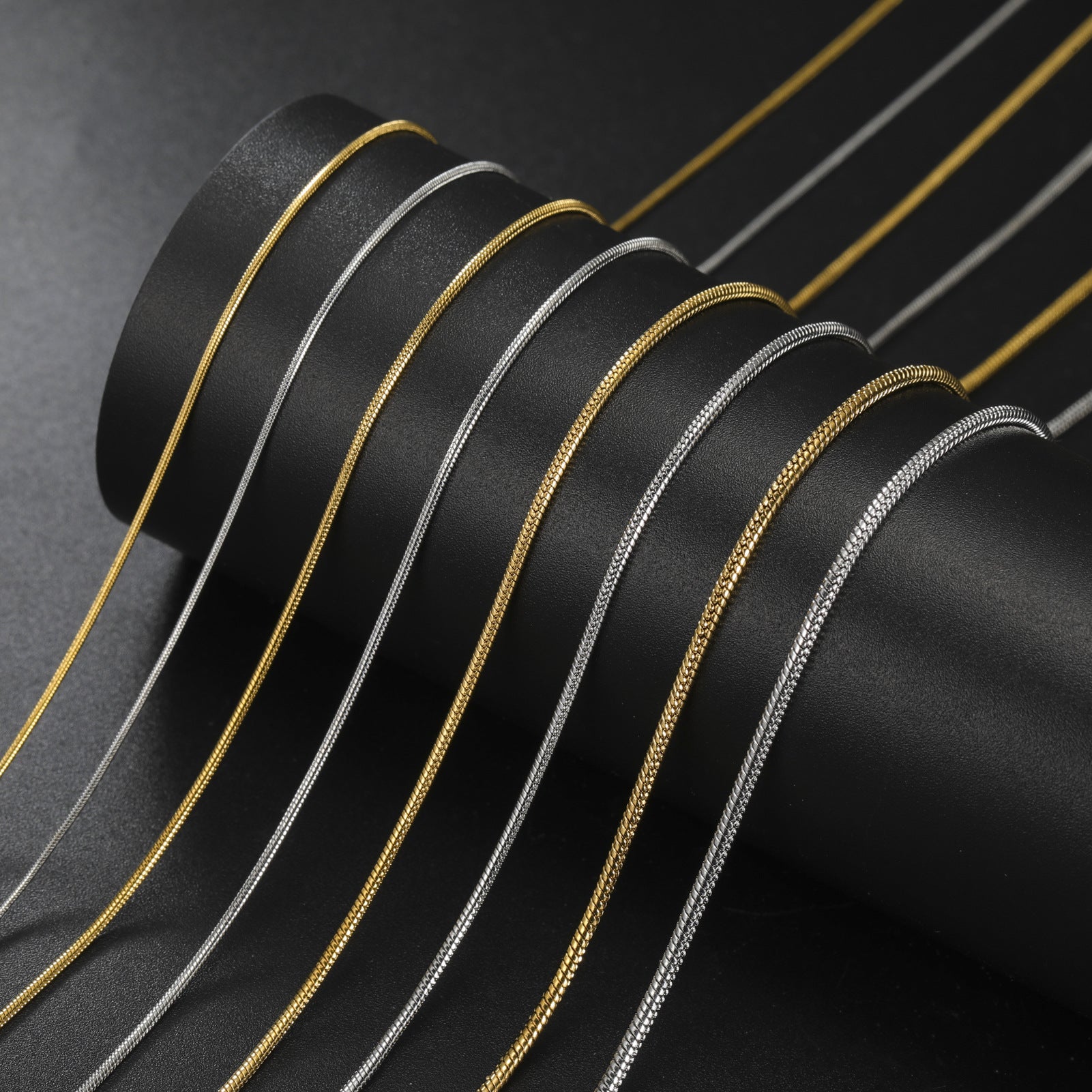 1.2mm Snake Bone Chain Necklace, Korean Style, Couple's Collarbone - U&MORE