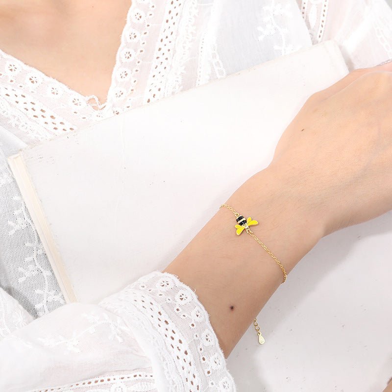 S925 Sterling Silver Tiny Bee Fashionable And Personalized Animal Bracelet Minimalist Design - U&MORE