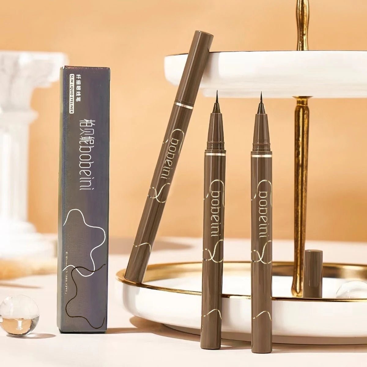 Slim eyeliner is waterproof, sweat - proof, long - lasting and non - smudged. Newbie brown eyeliner liquid pen - U&MORE