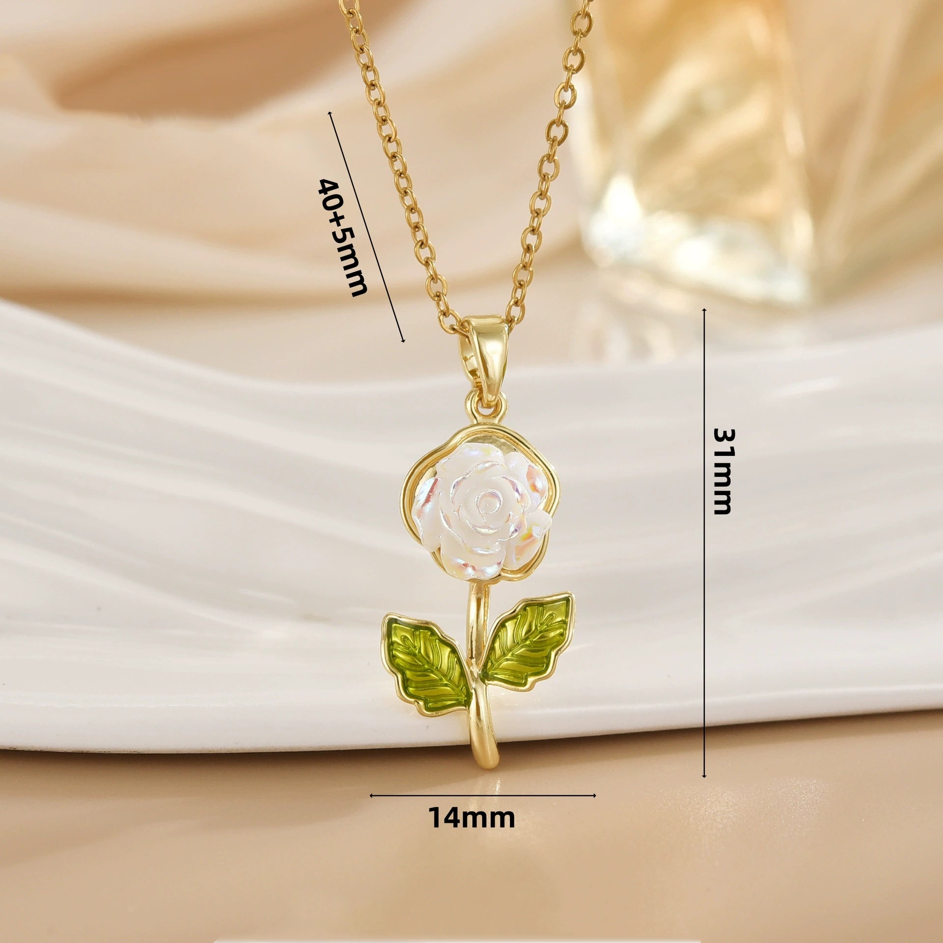 Women's Laser Gardenia Pendant Necklace Fashionable And Versatile Clavicle Chain - U&MORE