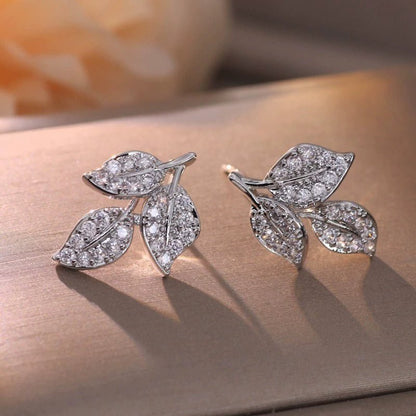 Women's Leaf Earrings Elegant And High - end Birthday Gift - U&MORE