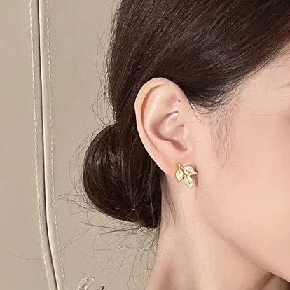 Women's Leaf Earrings Elegant And High - end Birthday Gift - U&MORE