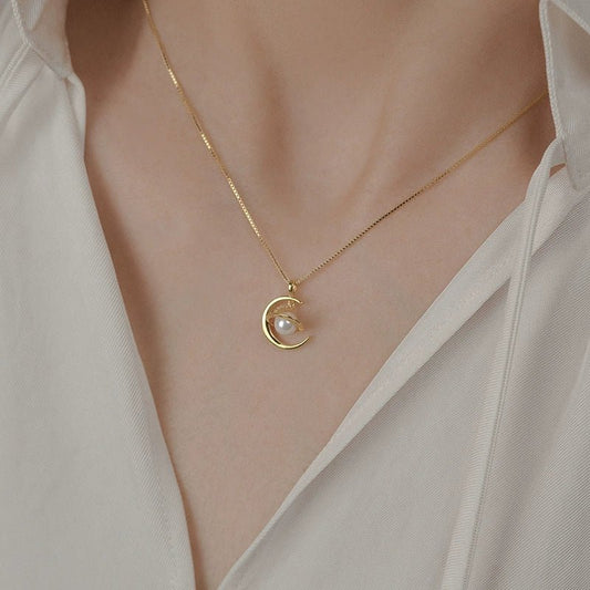 Women's Planet Necklace Niche Design Temperament Saturn Clavicle Chain Versatile - U&MORE